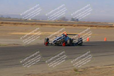 media/Oct-29-2022-CalClub SCCA (Sat) [[e05833b2e9]]/Around the Pits/